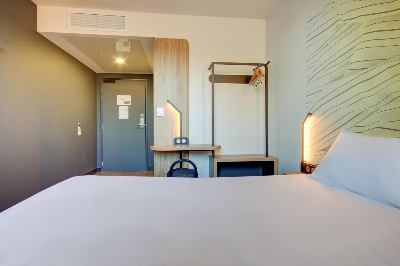 B&B Hotel เอแปร์เน ภายนอก รูปภาพ